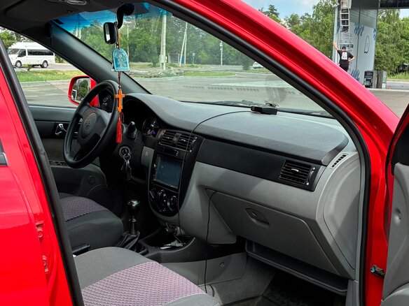 2014 Daewoo Gentra II, красный, 530000 рублей - вид 7
