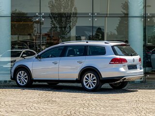2014 Volkswagen Passat B7, серебристый, 1335000 рублей, вид 4