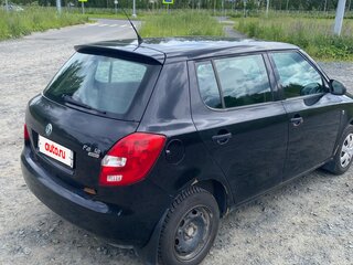 2011 Skoda Fabia II Рестайлинг, чёрный, 350000 рублей, вид 5
