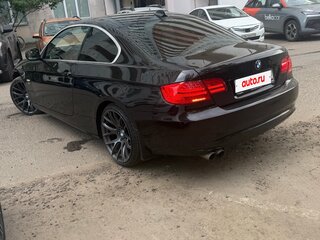 2010 BMW 3 серии 325xi V (E90/E91/E92/E93) Рестайлинг, чёрный, 1295000 рублей, вид 3