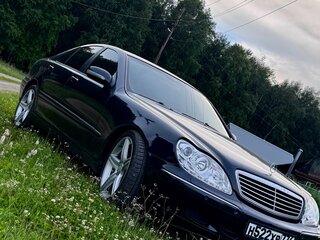 2001 Mercedes-Benz S-Класс 320 IV (W220), чёрный, 850000 рублей, вид 1
