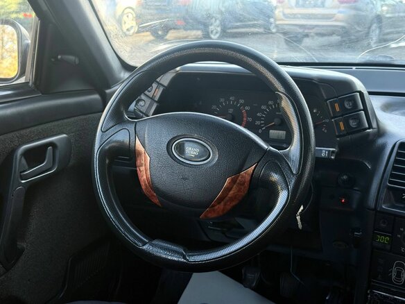 2002 Lada (ВАЗ) 2110, серый, 100000 рублей - вид 16