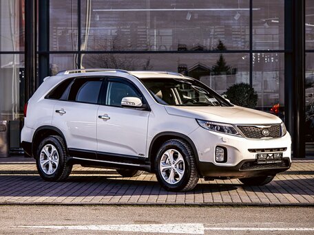 2018 Kia Sorento II Рестайлинг, белый, 2015000 рублей, вид 3