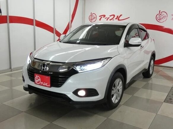 2021 Honda Vezel I Рестайлинг, белый, 1520000 рублей