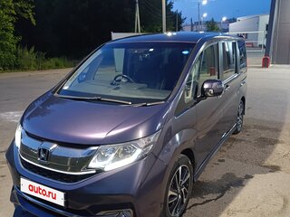 2016 Honda Stepwgn Spada V, фиолетовый, 1850000 рублей, вид 1