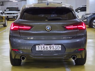 2020 BMW X2 xDrive18d I (F39), серый, 2820000 рублей, вид 4