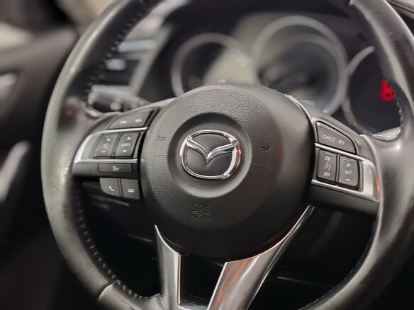2016 Mazda 6 III (GJ) Рестайлинг, красный, 1700000 рублей - вид 21