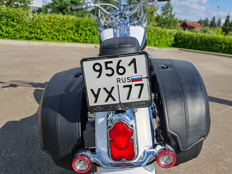 2006 Harley-Davidson Softail Deluxe, белый, 2100000 рублей, вид 3