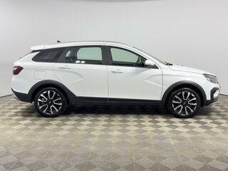 2025 Lada (ВАЗ) Vesta SW Cross I Рестайлинг (NG), белый, 1598900 рублей, вид 5