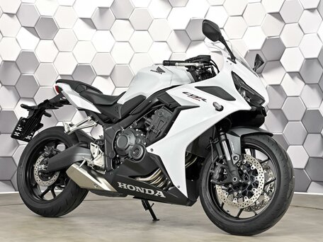 2023 Honda CBR 650R, белый, 999000 рублей, вид 1