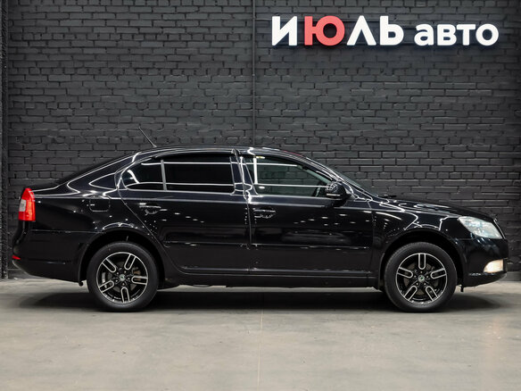 2012 Skoda Octavia DSG7 II (A5) Рестайлинг, чёрный - вид 9