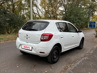 2016 Renault Sandero II, белый, 450000 рублей, вид 4