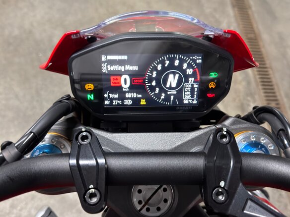 2023 Ducati Monster 937, красный, 1199999 рублей - вид 12