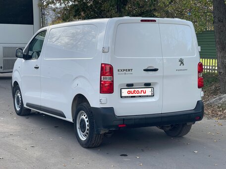 2018 Peugeot Expert, белый, 1880000 рублей, вид 3
