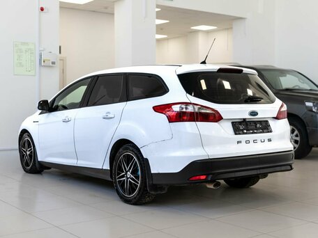 2012 Ford Focus III, белый, 800000 рублей, вид 4