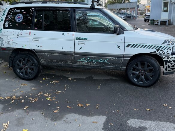 1996 Mazda MPV I (LV), серый, 420000 рублей - вид 5