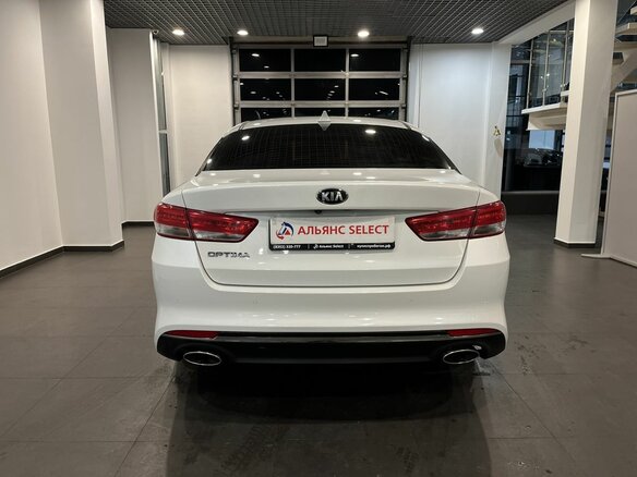 2018 Kia Optima IV, белый - вид 3