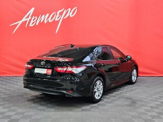 2021 Toyota Camry VIII (XV70) Рестайлинг, чёрный, 2269000 рублей, вид 5