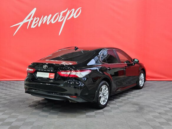 2021 Toyota Camry VIII (XV70) Рестайлинг, чёрный, 2219000 рублей - вид 5