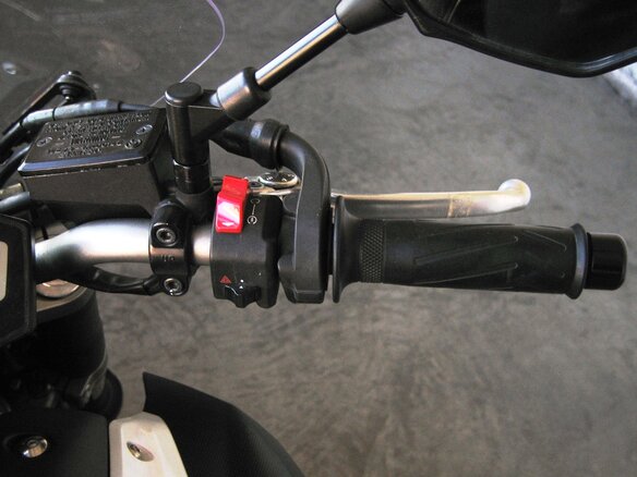 2015 Yamaha MT-07 (FZ-07), белый - вид 15