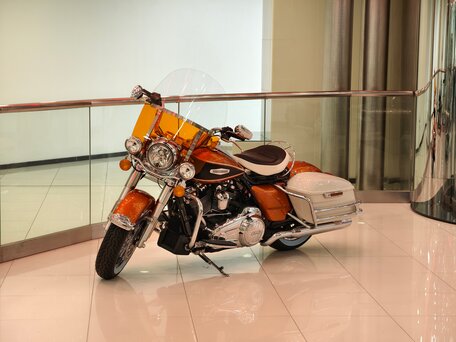 2023 Harley-Davidson Electra Glide, оранжевый, 3790000 рублей, вид 1