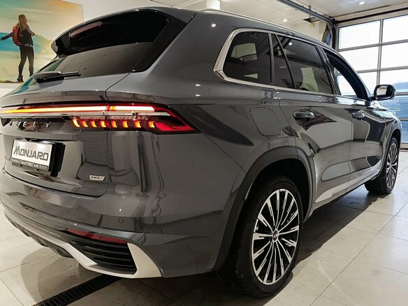 2026 Geely Monjaro I, серый, 4954990 рублей - вид 2