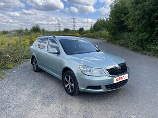 2010 Skoda Octavia II (A5) Рестайлинг, зелёный, 680000 рублей, вид 3