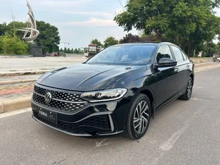 2022 Volkswagen Lavida III Рестайлинг, чёрный, 1550000 рублей, вид 1
