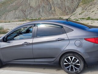 2014 Hyundai Solaris I Рестайлинг, серый, 850000 рублей, вид 2