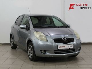 2007 Toyota Yaris Multimode II, серебристый, 560000 рублей, вид 3