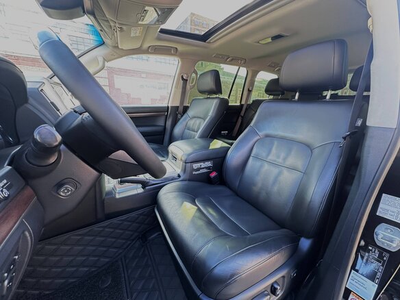 2016 Toyota Land Cruiser 200 Series Рестайлинг 2, чёрный, 5400000 рублей - вид 11