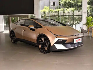 2026 Hyundai IONIQ V, золотистый, 4300205 рублей, вид 1