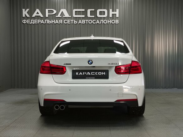 2018 BMW 3 серии 320i xDrive VI (F3x) Рестайлинг, белый, 2950000 рублей - вид 3