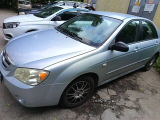 2006 Kia Cerato I, серебристый, 286000 рублей, вид 3