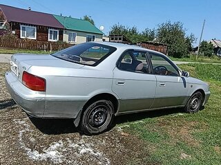 1995 Toyota Vista IV (V40), серебристый, 290000 рублей, вид 4
