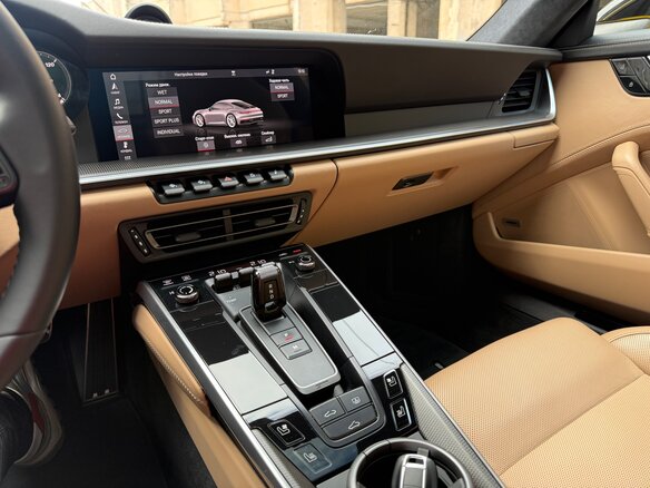 2019 Porsche 911 Carrera 4S VIII (992), чёрный - вид 35