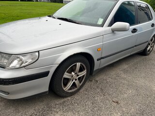 1999 Saab 9-5 I, серебристый, 375000 рублей, вид 2