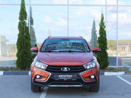 2020 Lada (ВАЗ) Vesta SW Cross I, оранжевый, 1120000 рублей, вид 2