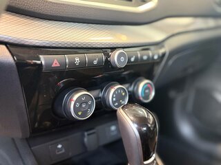 2026 Lada (ВАЗ) Vesta I Рестайлинг (NG), чёрный, 1860000 рублей, вид 5