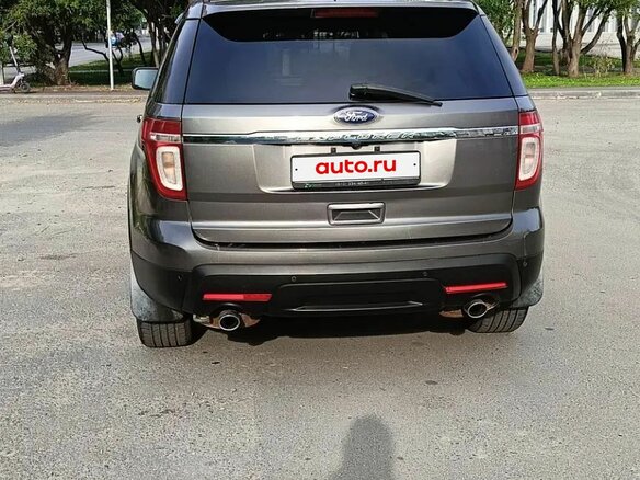 2012 Ford Explorer V, серый, 1950000 рублей - вид 4