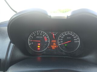 2010 Nissan Note I Рестайлинг, серебристый, 400000 рублей, вид 5