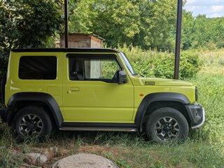 2019 Suzuki Jimny IV, жёлтый, 2900000 рублей, вид 2
