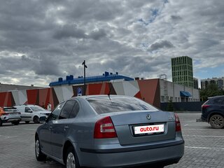 2005 Skoda Octavia II (A5), серый, 479999 рублей, вид 4