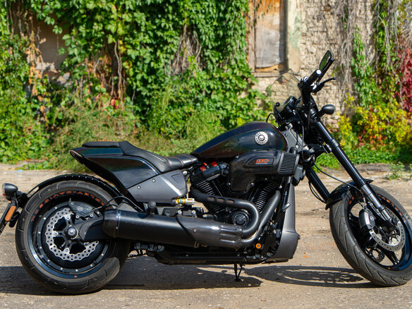 2019 Harley-Davidson FXDR 114, чёрный, 3000000 рублей - вид 7