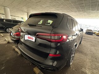 2021 BMW X5 30d IV (G05/G18), чёрный, 6000000 рублей, вид 4