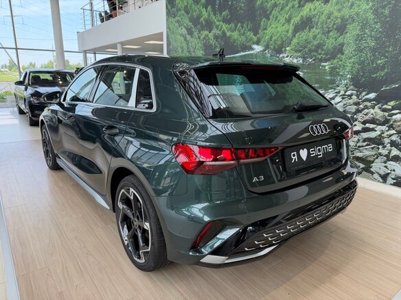 2026 Audi A3 A3L 35 TFSI IV (8Y) Рестайлинг, зелёный - вид 3
