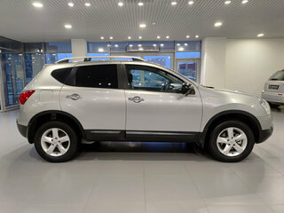 2009 Nissan Qashqai I, серебристый, 646000 рублей, вид 4