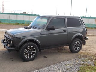 2019 Lada (ВАЗ) 2121 (4x4) I Рестайлинг (2020), серый, 600000 рублей, вид 3