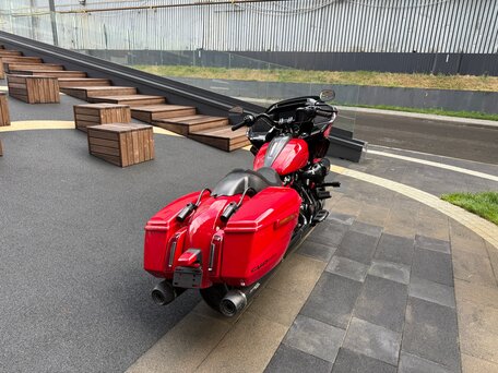 2025 Harley-Davidson CVO Road Glide ST, красный, 5200000 рублей, вид 5
