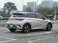2025 BYD Dolphin 45.12 kWh I Рестайлинг, белый, 1649999 рублей - вид 3